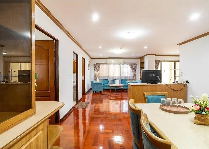Baan Arthit Bangkok